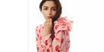 आलिया भट्ट का हालिया फ़ैशन अंदाज़ आपको देगा नए फ़ैशन गोल्स