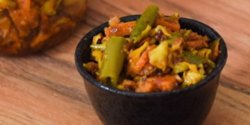 सर्दियों वाला मिक्स्ड सब्ज़ियों का अचार